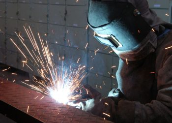 Confiança do Empresário Industrial cai pelo terceiro mês consecutivo
