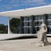 Com alta de casos de covid-19, STF volta a autorizar trabalho remoto
