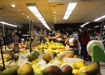 IPCA-15 tem alta de 0,99% em fevereiro