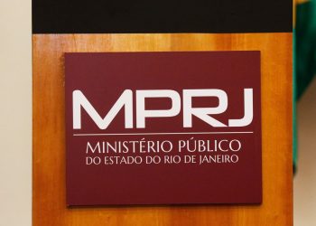 MP quer júri popular para sargento que matou vizinho negro