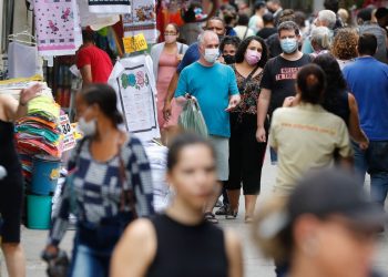Família de Moïse recebe concessão de quiosque onde congolês foi morto