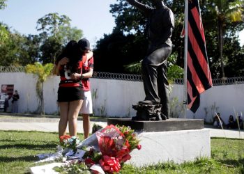 Justiça absolve monitor do Ninho do Urubu em processo de incêndio