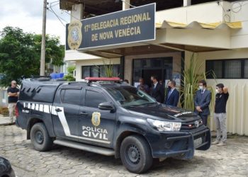 Polícia Civil prende homem suspeito de abusar e submeter esposa e enteadas ao trabalho forçado em Nova Venécia