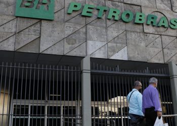 José Mauro Coelho pede demissão do cargo de presidente da Petrobras e Fernando Borges é nomeado presidente interino