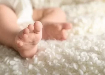 Menino com condição rara nasce sem pênis na Turquia e impressiona médicos