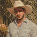 Com humor, influenciador do ES mostra dia a dia na roça e viraliza nas redes sociais