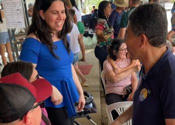 Freitas visita associações de agricultores e fala do projeto regional