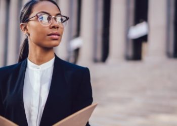 Candidaturas femininas e negras batem recorde no Brasil