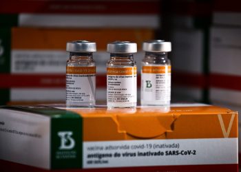Butantan entrega 1 milhão de doses da CoronaVac para vacinar crianças