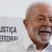 Com 67,76% das seções apurados, Lula passa à frente e tem 50,01% dos votos válidos e Bolsonaro 49,99%