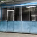 Motoboy é morto a tiros e jovem é baleado em bar de Cariacica, ES