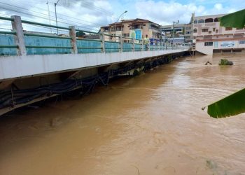 Rio Cricaré baixa o volume das águas e  ponte e estradas são liberadas em Nova Venécia