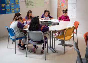 Volta às aulas: veja cinco dicas de como os pais podem ajudar os alunos na retomada dos estudos