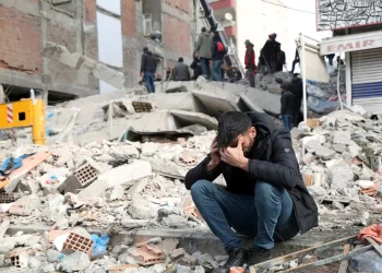 Mortes no terremoto na Turquia e na Síria passam de 16 mil