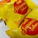 Com reforma tributária, wafer Serenata de Amor pode voltar a ser bombom; entenda