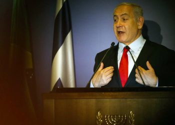 Com crise no Judiciário, Netanyahu cai em pesquisas de popularidade