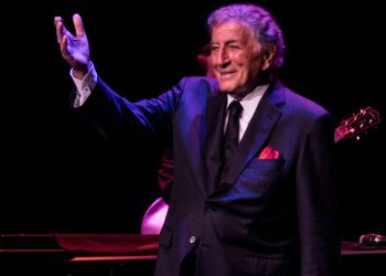 Cantor norte-americano Tony Bennett morre aos 96 anos