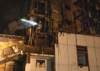 Bombardeios russos na Ucrânia matam 6 e danificam Porto de Odessa