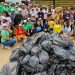 Ação coletiva do Projeto de Conservação da Baía das Tartarugas realizou mutirão de limpeza em Vitória