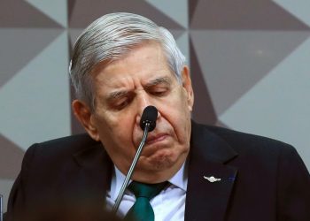 General Augusto Heleno nega participação em atos golpistas