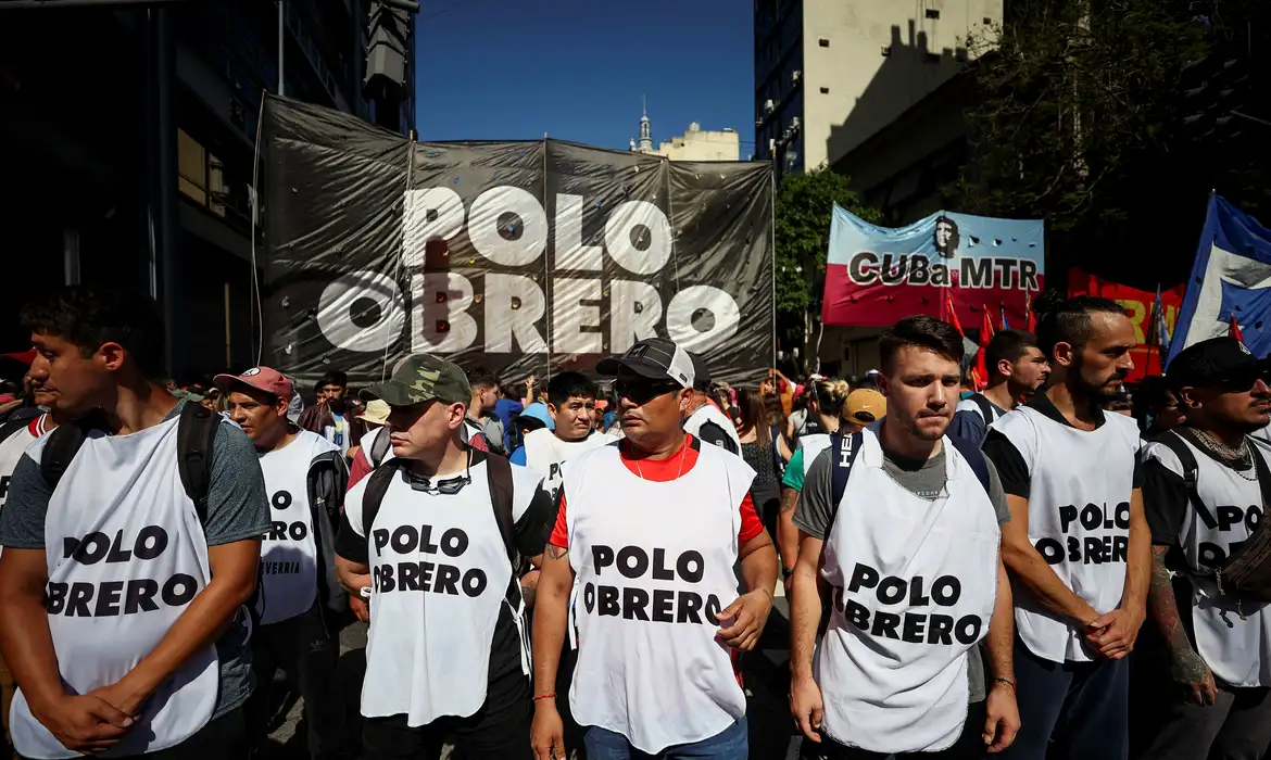 Reuters/Agustin Marcarían