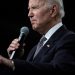 Biden defende direito de manifestação contra guerra, mas sem violência