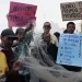 Manifestantes protestam contra PEC das Praias na orla do Rio