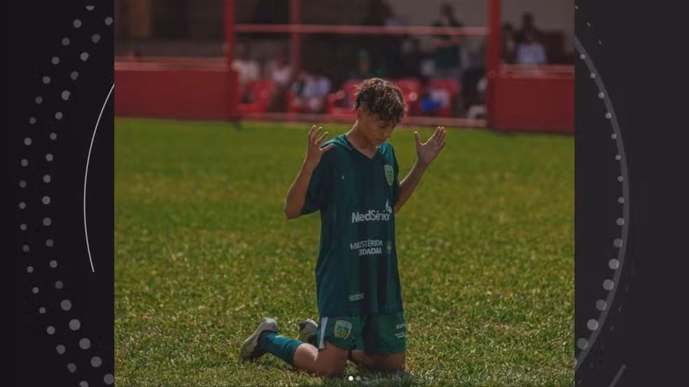 O que se sabe sobre a morte do jogador de futebol que levou tiro na cabeça ao manusear arma no ES