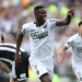 Botafogo supera expulsão relâmpago e conquista Libertadores inédita