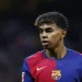 Polícia espanhola prende 3 por insultos racistas em jogo Real x Barça