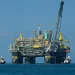 Produção de petróleo e gás se mantém próximo a recorde de 2023