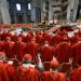 Conclave global elege novo papa em momento crucial para a Igreja