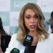 Erika Hilton pede ao STF bloqueio das contas de Eduardo Bolsonaro
