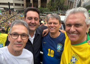 Maioria dos brasileiros rejeita candidatos que prometem anistiar Bolsonaro