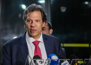 Haddad busca cooperação com Estados Unidos