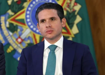 Motta afirma que isenção do IR pode entrar em pauta na semana que vem
