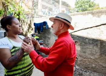 Lula pede mobilização popular contra aprovação do projeto da anistia