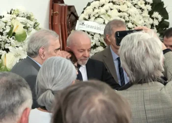 Mino Carta foi o maior jornalista brasileiro, diz Lula