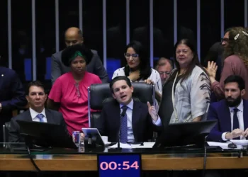Câmara aprova regras para julgamentos do STF e envia texto ao Senado