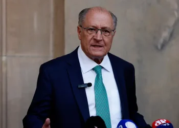 “Estamos muito otimistas”, diz Alckmin após conversa de Lula e Trump