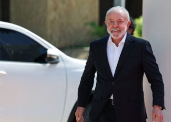 Lula participa de cúpula da Celac na Colômbia