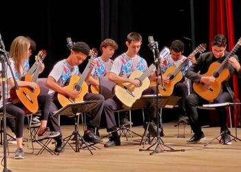Sedu promove II Festival Orquestra de Violões Música na Rede com participação de estudantes de 34 municípios