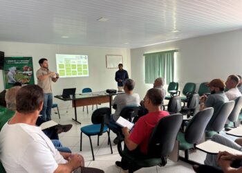 Programa Águas Capixabas é apresentado a produtores rurais em Pinheiros