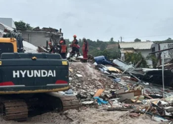 Corpo de criança de 10 anos é localizado após desabamento de casa em Rio Bananal