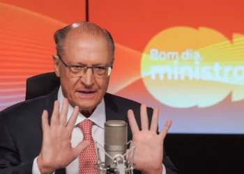 Eventual sanção dos EUA ao Irã não deve afetar o Brasil, diz Alckmin