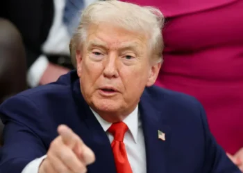 Trump diz que Estados Unidos “estão prontos para ajudar o Irã”