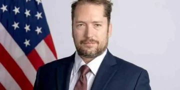 Bolsonaro pede autorização para receber assessor de Trump na prisão