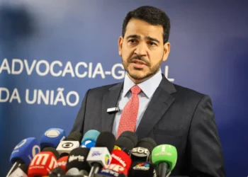 Sabatina de Jorge Messias para vaga no STF será dia 29 de abril