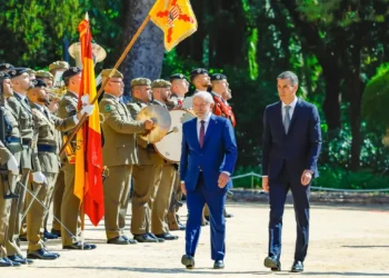 Lula alerta sobre risco de bets e big techs para famílias e democracia