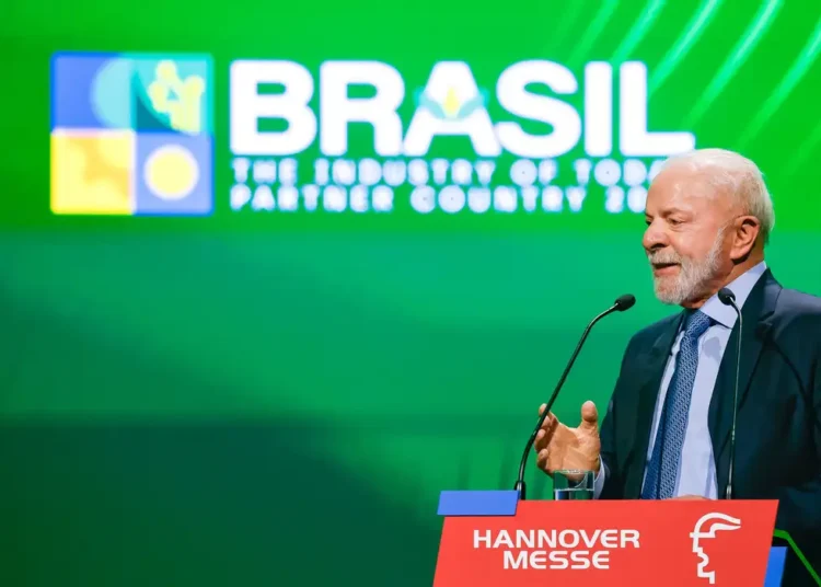 Na Alemanha, Lula defende pioneirismo de biocombustíveis brasileiros